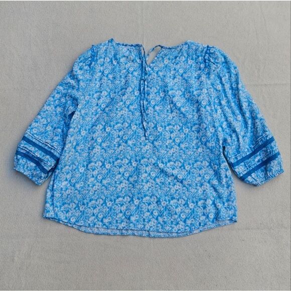 Lauren Conrad blue and white floral shirt - Picture 12 of 14